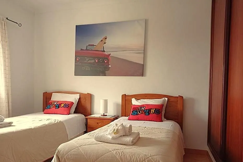 Sun & Surf Flat Arrifana Beach Aljezur 0*,  Portugal