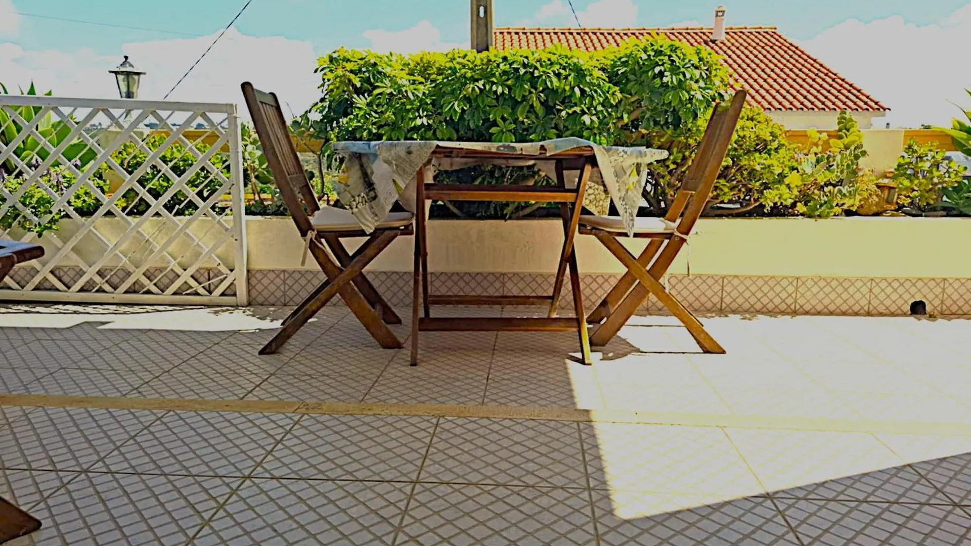 Sun & Surf Flat Arrifana Beach Aljezur Portugal