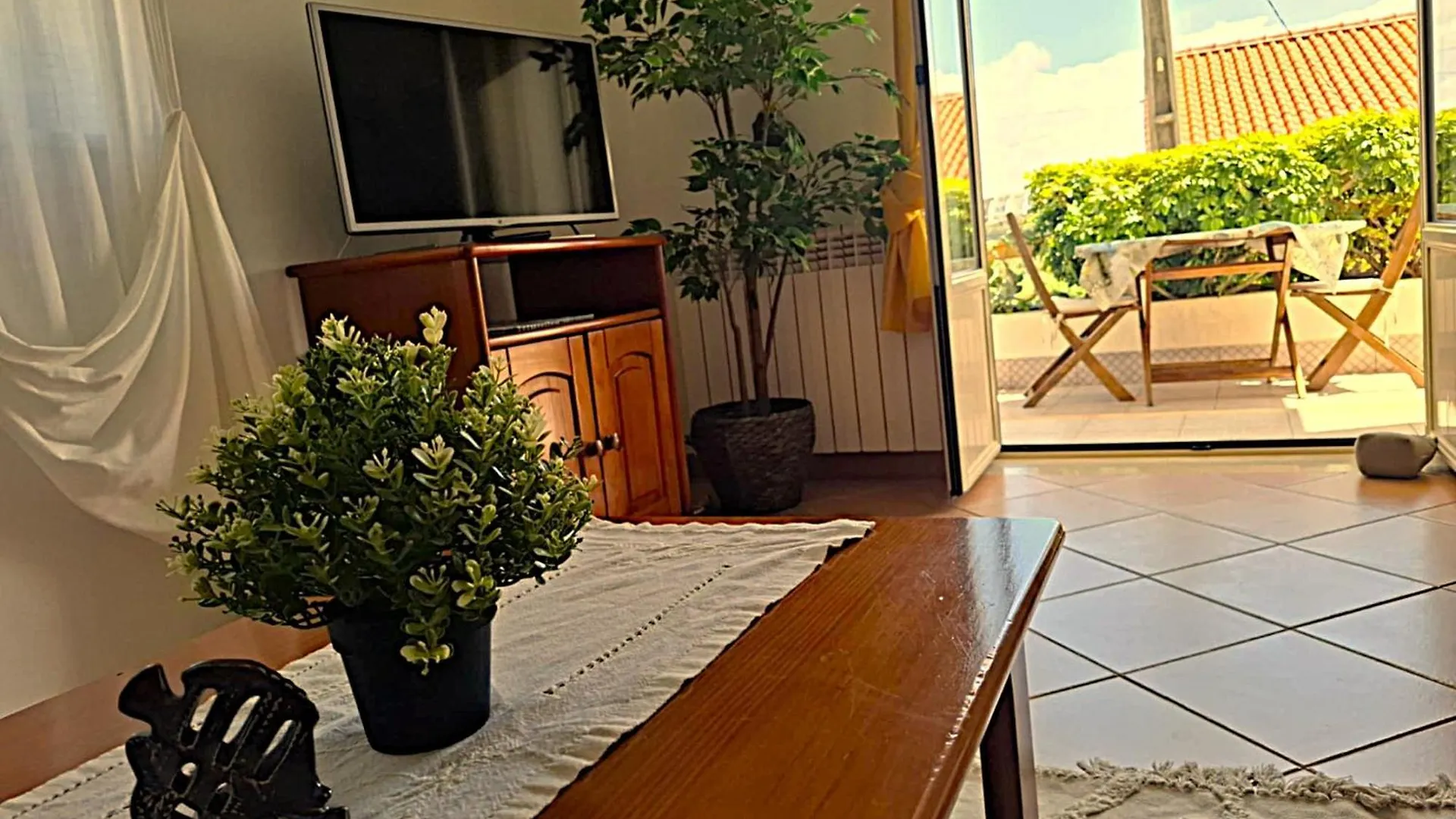Sun & Surf Flat Arrifana Beach Aljezur 0*,  Portugal